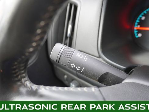 Used 2022 Chevrolet Colorado LT w/ Fleet Safety Package image 17