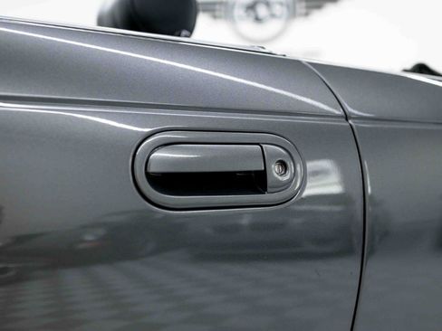 Used 2003 Ford Thunderbird RWD image 36