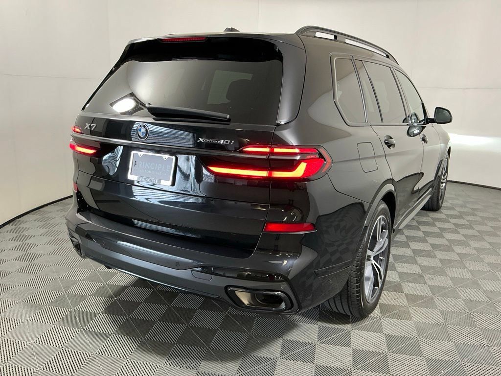 Certified 2024 BMW X7 xDrive40i w/ M Sport Package AWD/4WD image 6