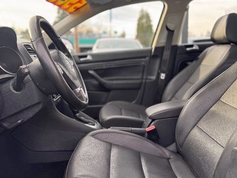 Used 2014 Volkswagen Jetta TDI image 9