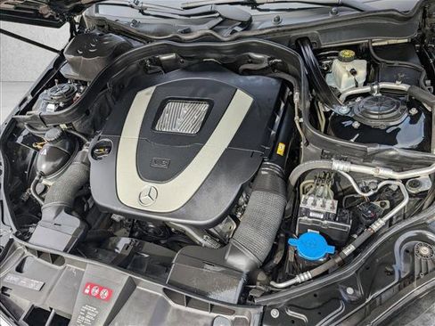Used 2010 Mercedes-Benz E 350 Sedan image 23