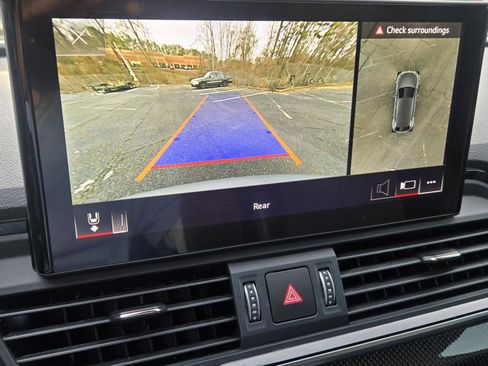 Used 2022 Audi SQ5 Premium Plus image 21