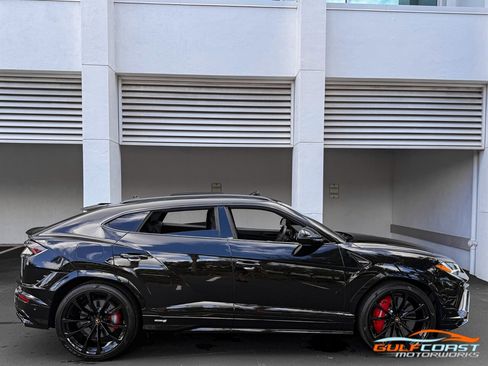Used 2024 Lamborghini Urus S image 69
