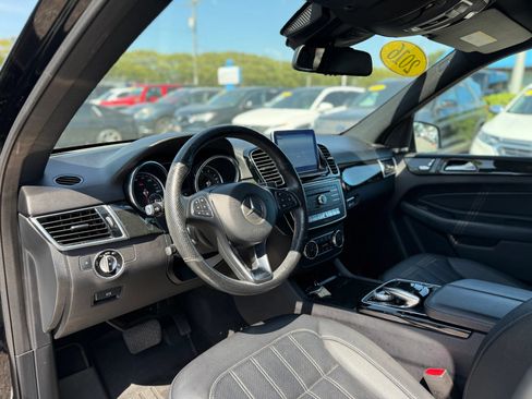 Used 2016 Mercedes-Benz GLE 350 4MATIC w/ Premium Package image 16