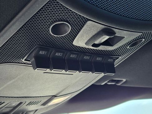 Used 2017 Ford F150 Raptor w/ Equipment Group 802A Luxury image 33