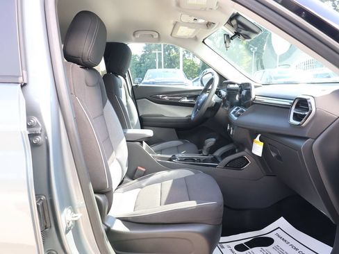 New 2026 Chevrolet TrailBlazer LS w/ LS Convenience Package AWD/4WD image 30