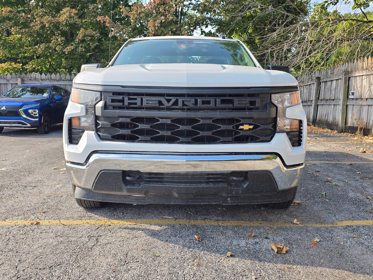 Used 2025 Chevrolet Silverado 1500 W/T RWD image 2