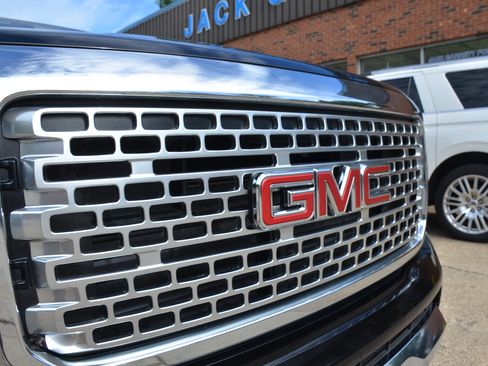 Used 2020 GMC Canyon Denali AWD/4WD image 7