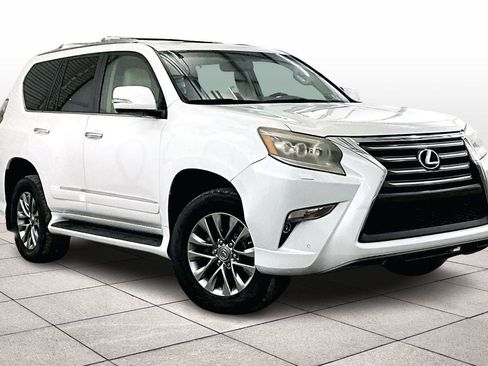 Used 2015 Lexus GX 460 Luxury image 3