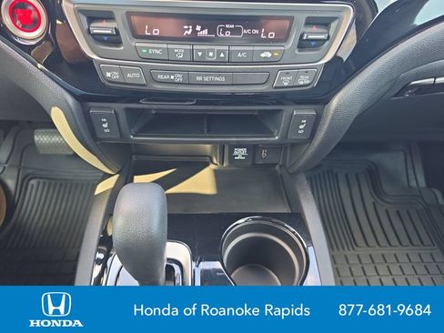 Used 2017 Honda Ridgeline RTL-E image 15