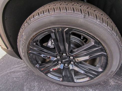 New 2026 GMC Acadia Elevation image 8