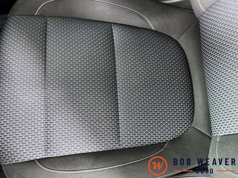 Certified 2023 GMC Acadia SLE w/ Driver Convenience Package image 20