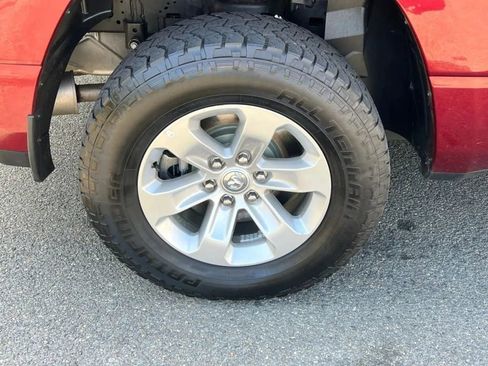 Used 2024 RAM 1500 Laramie RWD image 34