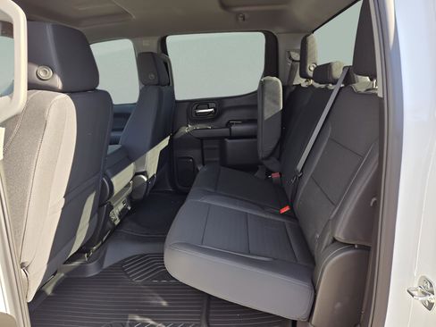 New 2026 Chevrolet Silverado 1500 Custom Trail Boss w/ LPO, Dark Essentials Package image 16