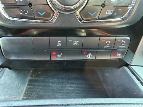 Used 2017 RAM 1500 Sport w/ Copper Sport Package image 11