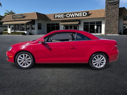 Used 2013 Volkswagen Eos Komfort image 4