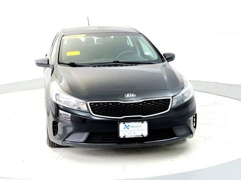 Used 2017 Kia Forte LX FWD image 8