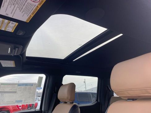 New 2026 Ford F250 Lariat w/ Lariat Ultimate Package image 37