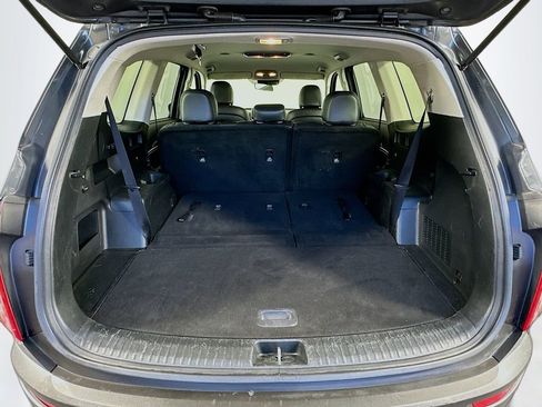 Used 2020 Kia Telluride LX image 25