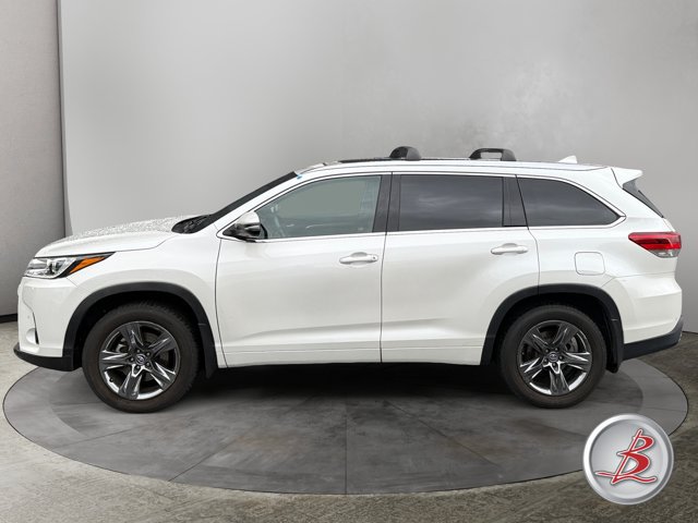 Used 2019 Toyota Highlander Limited Platinum AWD/4WD image 4