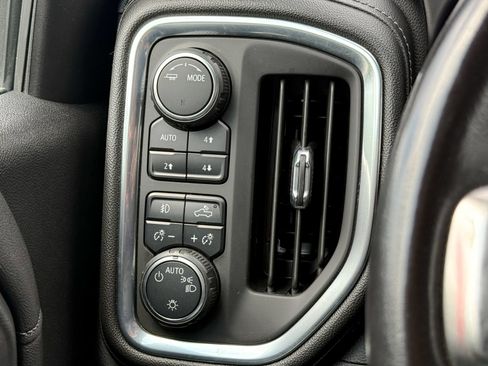 Certified 2021 Chevrolet Silverado 1500 LT Trail Boss w/ Convenience Package II AWD/4WD image 28