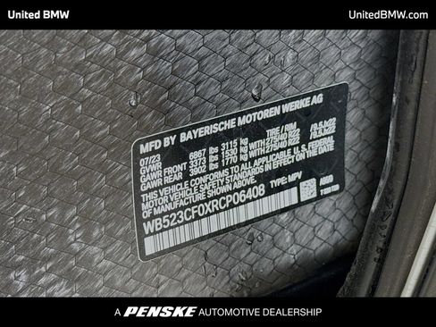 Used 2024 BMW iX xDrive50 w/ Sport Package AWD/4WD image 15