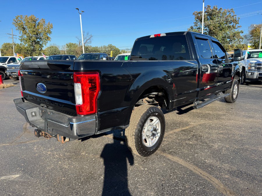 Used 2017 Ford F350 XLT w/ Snow Plow Prep Package AWD/4WD image 5