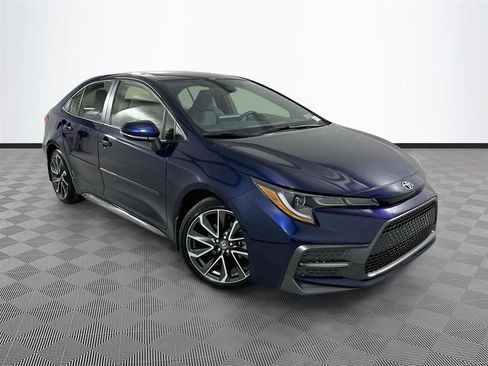 Used 2022 Toyota Corolla SE FWD image 1