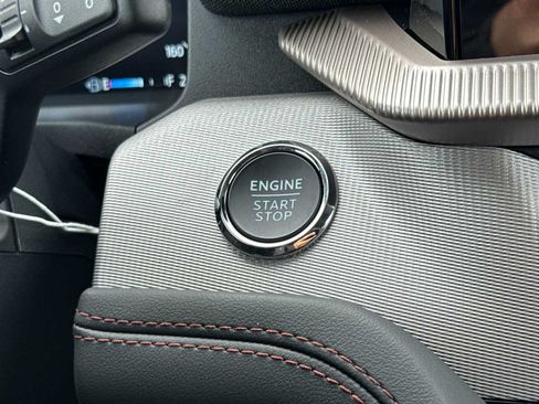 New 2026 Ford Explorer Active RWD image 21