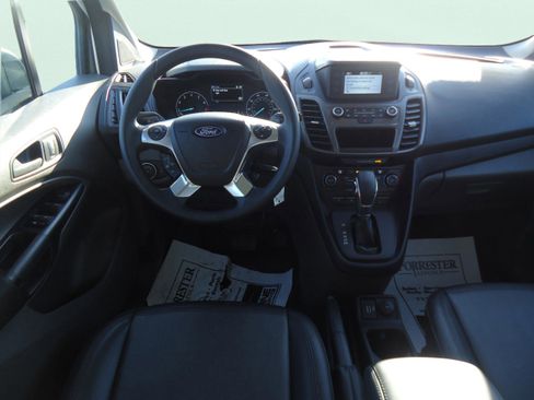 Used 2022 Ford Transit Connect XL image 10