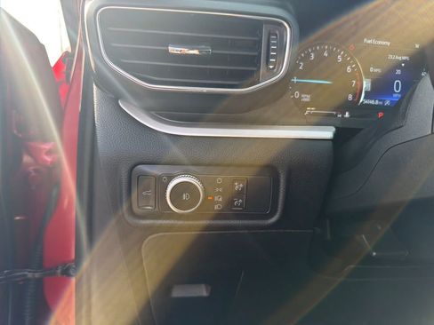 Used 2020 Ford Explorer XLT w/ Equipment Group 202A image 35