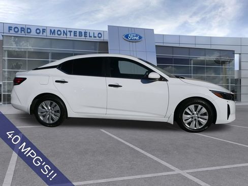 Used 2024 Nissan Sentra S FWD image 2