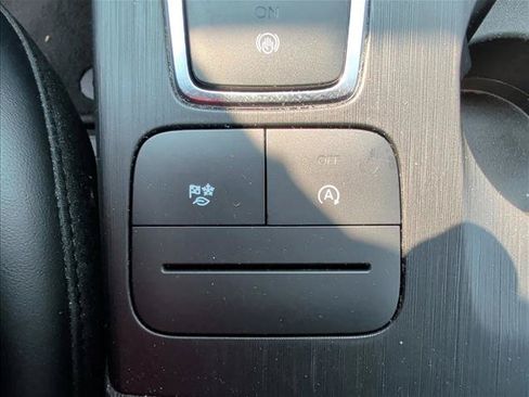 Used 2025 Ford Escape ST-Line FWD image 20