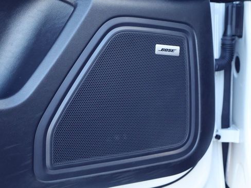 Certified 2023 Porsche Macan S image 14