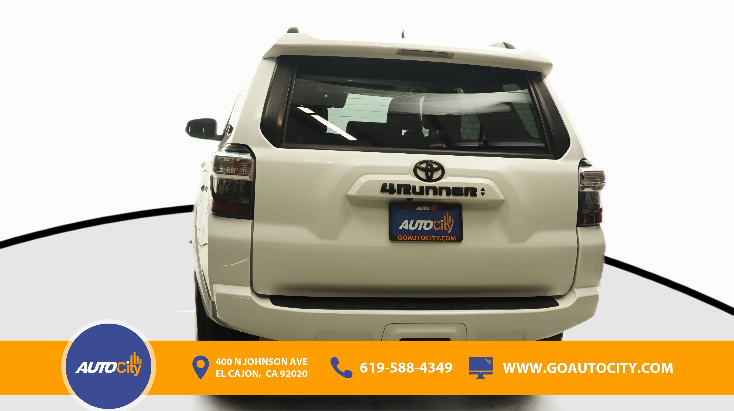 Used 2022 Toyota 4Runner SR5 Premium w/ Moonroof Package RWD image 12