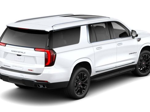 New 2026 GMC Yukon XL Denali w/ Advanced Technology Package AWD/4WD image 3