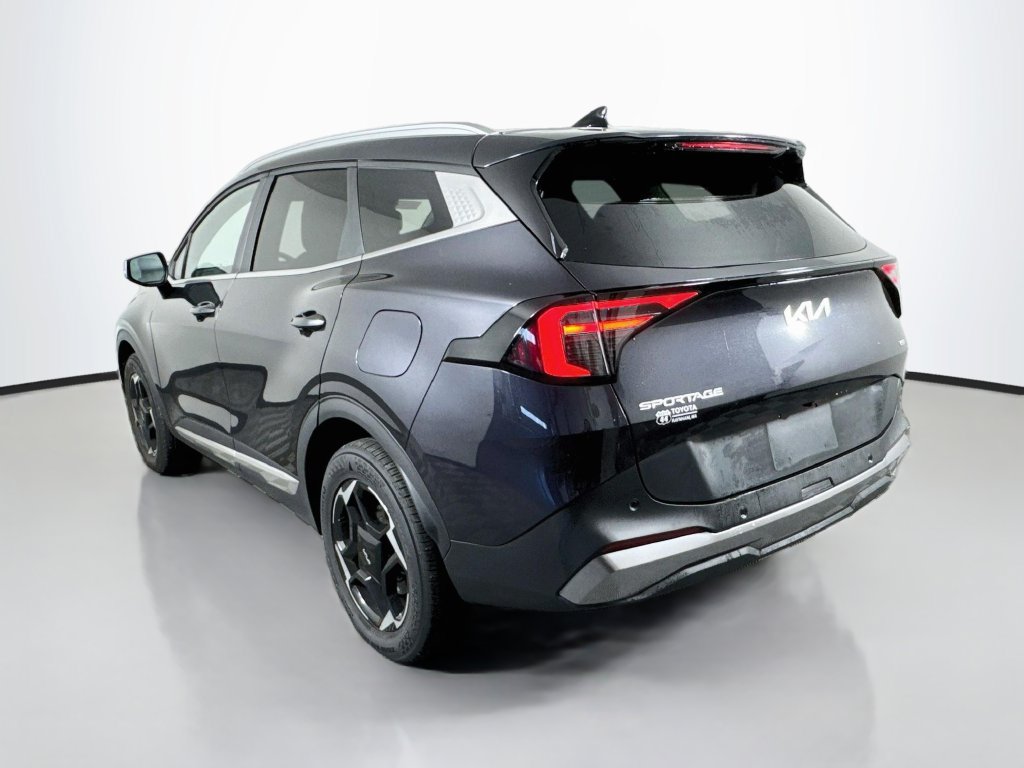 Used 2026 Kia Sportage EX AWD/4WD image 5