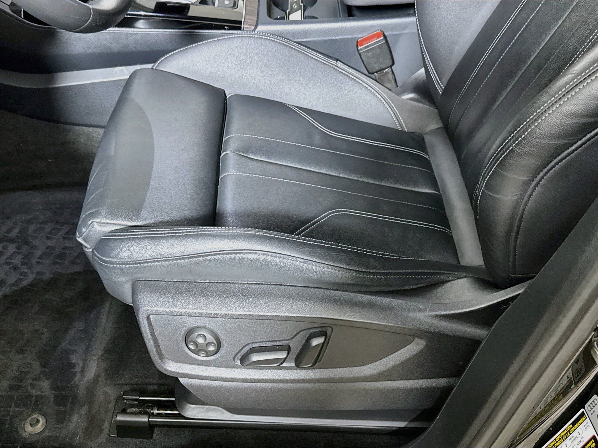 Used 2024 Audi Q5 2.0T Premium w/ Convenience Package AWD/4WD image 21