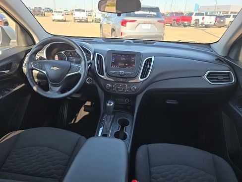 Used 2020 Chevrolet Equinox LT image 11