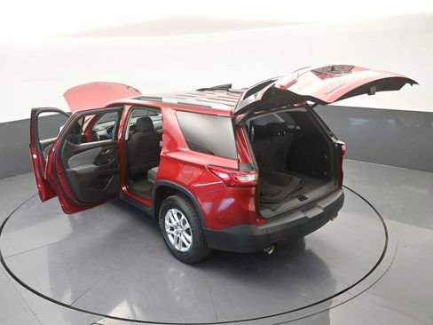 Used 2018 Chevrolet Traverse LT image 66