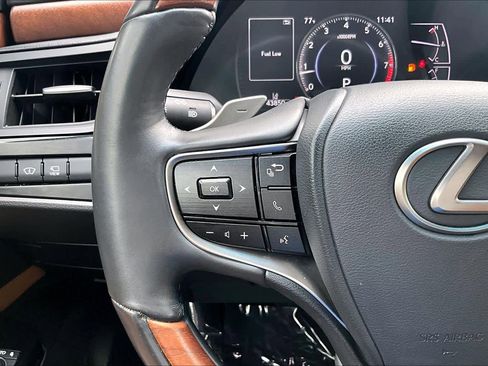 Used 2024 Lexus ES 350 Ultra Luxury w/ Accessory Package (Z2) FWD image 24