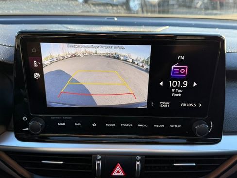 Used 2023 Kia Forte GT-Line w/ GT-Line Premium Package image 22