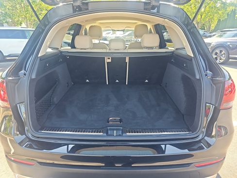 Used 2022 Mercedes-Benz GLC 300 image 34