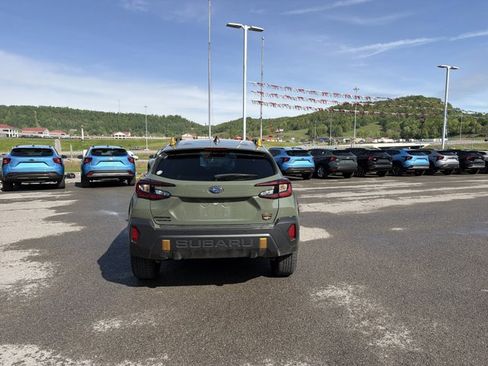 Used 2025 Subaru Crosstrek 2.5i Wilderness AWD/4WD image 6