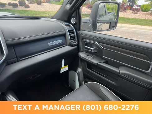 New 2026 RAM 3500 Laramie AWD/4WD image 29