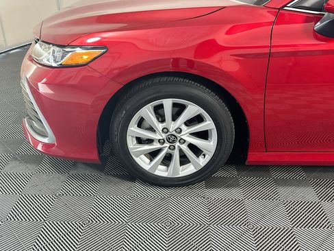 Used 2023 Toyota Camry LE w/ Convenience Package FWD image 11