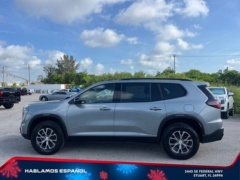 New 2026 GMC Acadia AT4 w/ Luxury Package AWD/4WD image 4