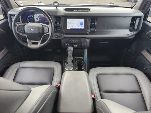 Used 2023 Ford Bronco Black Diamond AWD/4WD image 15