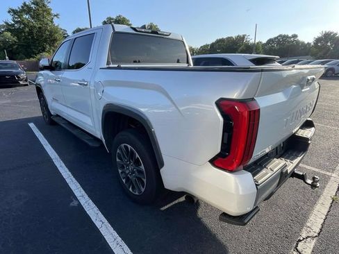 Used 2025 Toyota Tundra Limited AWD/4WD image 10