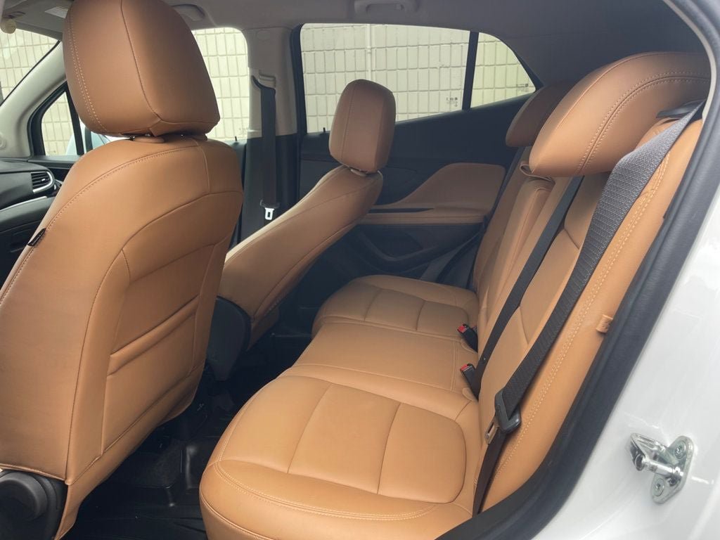 Used 2018 Buick Encore Essence FWD image 11